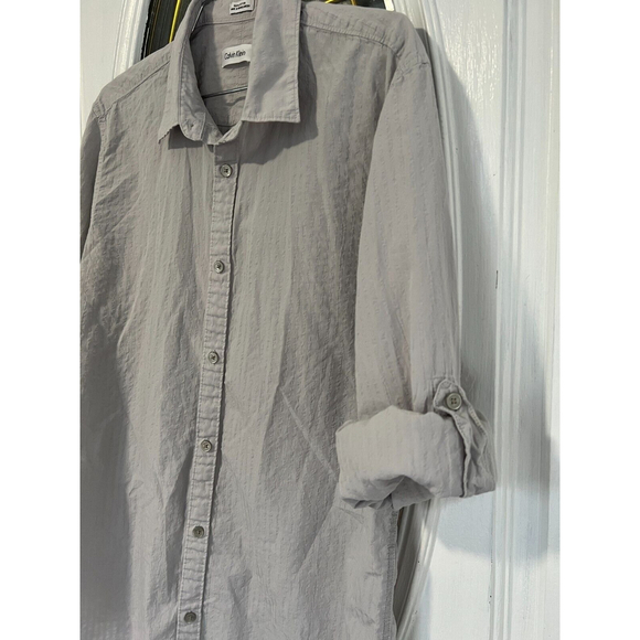Calvin Klein worn twice Front buttons rolling up  sleeve shirt men size M - Picture 10 of 10